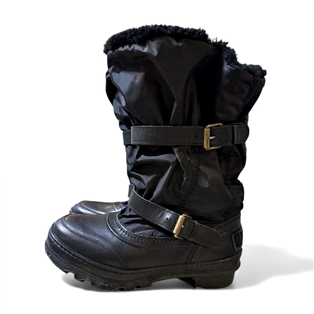 Burberry Boots  Women’s  Nylon /Leather Mid Calf Weather Sport Boots Sz 36